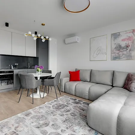 Apartment Lion Apartments - Premium Apartments With Parking In The Center Of Gdansk Gdansk