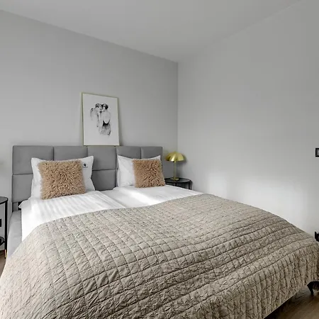 Apartment Lion Apartments - Premium Apartments With Parking In The Center Of Gdansk *