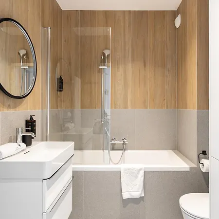 Lion Apartments - Premium Apartments With Parking In The Center Of Gdansk Apartment
